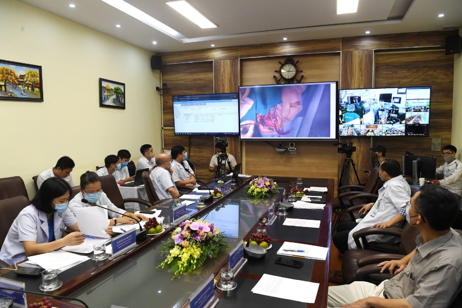 Ca mổ tim trực tuyến đầu tiên tại Việt Nam&nbsp;thông qua hệ thống Telehealth&nbsp;do Viettel chủ trì xây dựng.