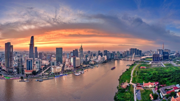 GRDP 2025 tăng hơn 8%, TP. Hồ Chí Minh định hình trụ cột tăng trưởng 2 con số năm 2026