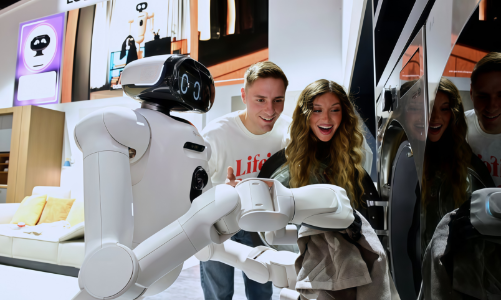 Trọng tâm của CES 2026 tiếp tục xoay quanh AI