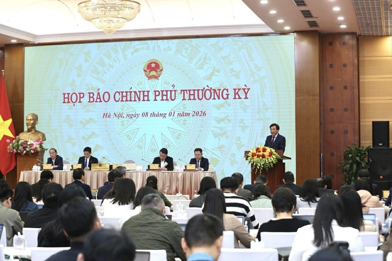 Toàn cảnh họp báo Chính phủ thường kỳ tháng 12 diễn ra chiều 8/1/2026 tại Hà Nội - Ảnh: VGP