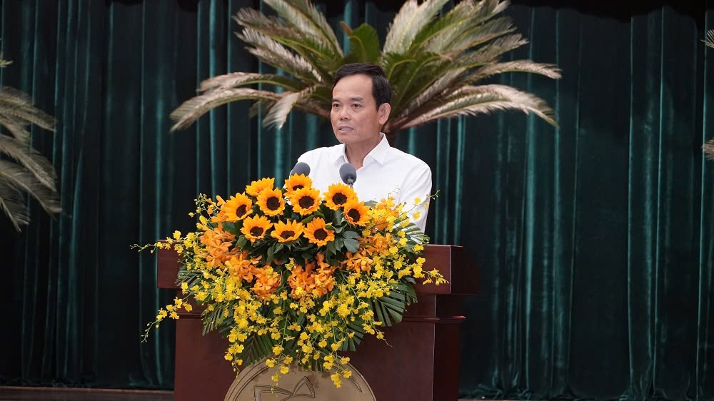 Bí thư Thành ủy TP. Hồ Chí Minh Trần Lưu Quang chủ trì Hội nghị - Ảnh: Cổng thông tin điện tử TP. Hồ Chí Minh.