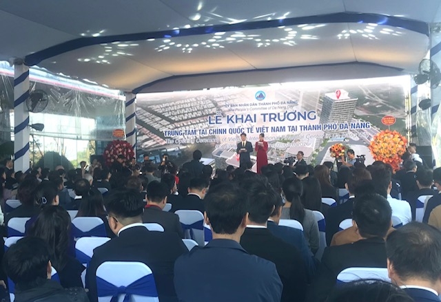 Toàn cảnh Lễ khai trương Trung tâm Tài chính quốc tế tại Đà Nẵng. Ảnh Ngô Anh Văn