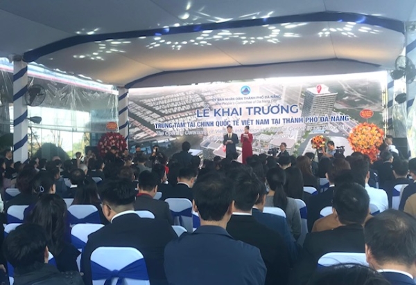 Toàn cảnh Lễ khai trương Trung tâm Tài chính quốc tế tại Đà Nẵng. Ảnh Ngô Anh Văn