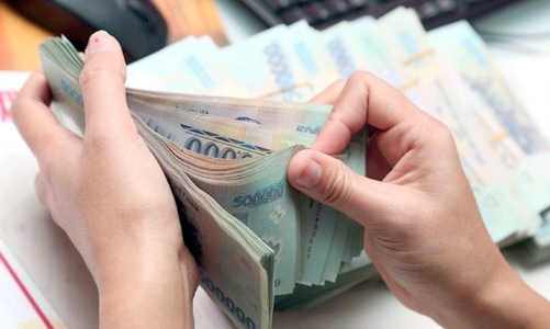 Xét xử cựu cán bộ ngân hàng chiếm đoạt hơn 2.705 tỷ đồng