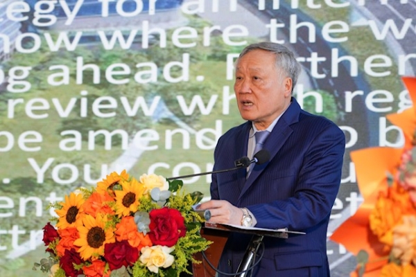 .Phó Thủ tướng Thường trực Chính phủ Nguyễn Hòa Bình phát biểu tại buổi lễ. Ảnh Ngô Anh Văn.