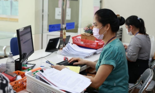 Chậm nhất 1/7/2027, xếp ngạch công chức theo vị trí việc làm trước 