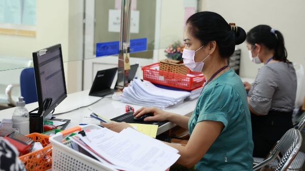 Chậm nhất 1/7/2027, xếp ngạch công chức theo vị trí việc làm trước 