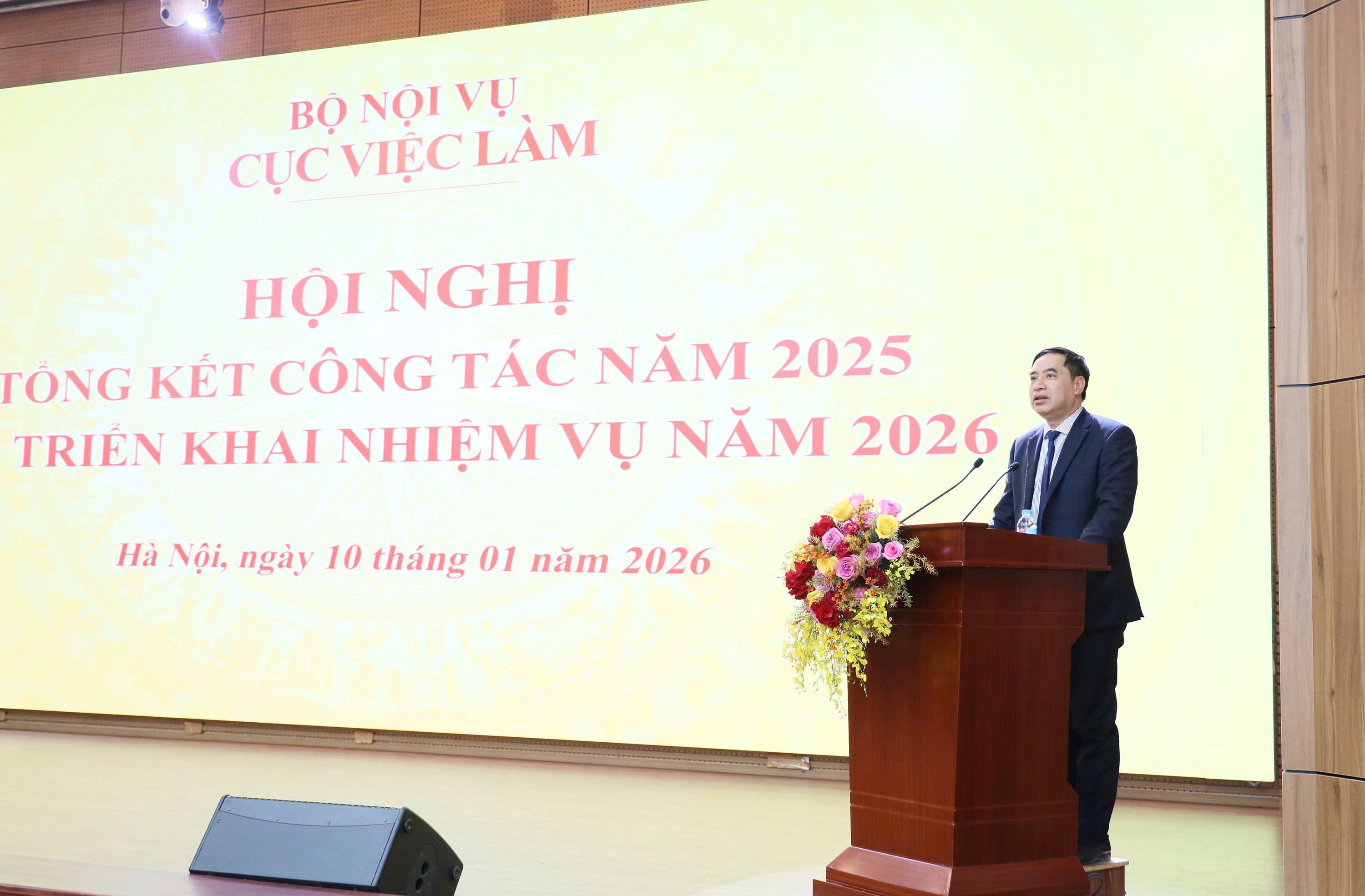 Ông Vũ Trọng Bình, Cục trưởng Cục Việc làm, thông tin tại hội nghị.