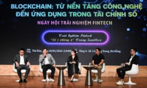 Các chuyên gia chia sẻ tại hội thảo “Blockchain: Từ nền tảng công nghệ đến ứng dụng trong tài chính số” 