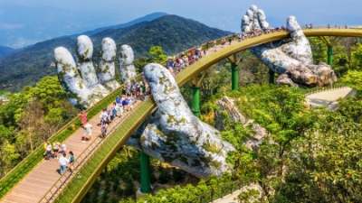 Vietnam welcomes 21.2 mln foreign tourists in 2025