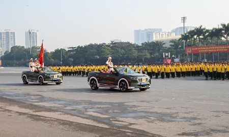 Thường trực Ban Bí thư dự Lễ xuất quân và diễn tập phương án bảo vệ Đại hội lần thứ XIV của Đảng