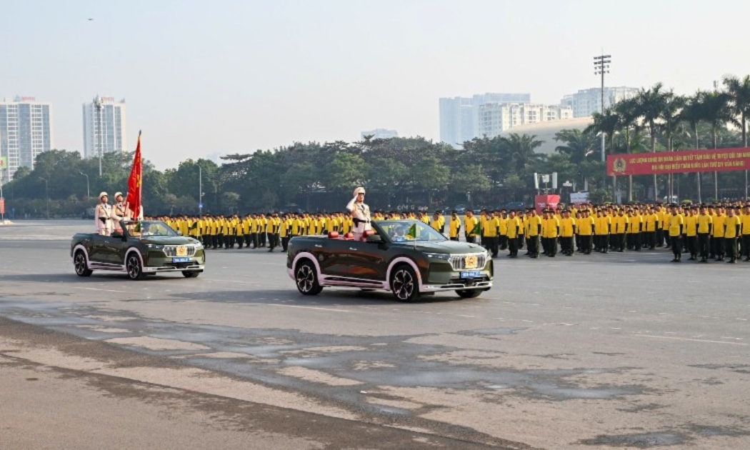 Thường trực Ban Bí thư dự Lễ xuất quân và diễn tập phương án bảo vệ Đại hội lần thứ XIV của Đảng