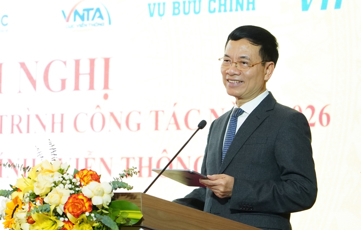Bộ trưởng Bộ Khoa học và Công nghệ Nguyễn Mạnh Hùng. 