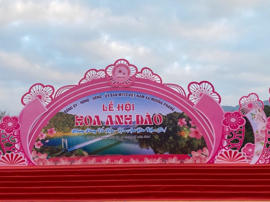Lễ hội Hoa Anh đào Mường Phăng 2026.