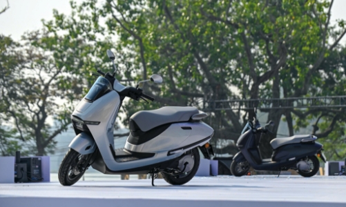 Honda thử nghiệm hay đang lúng túng trong cuộc đua xe máy điện?