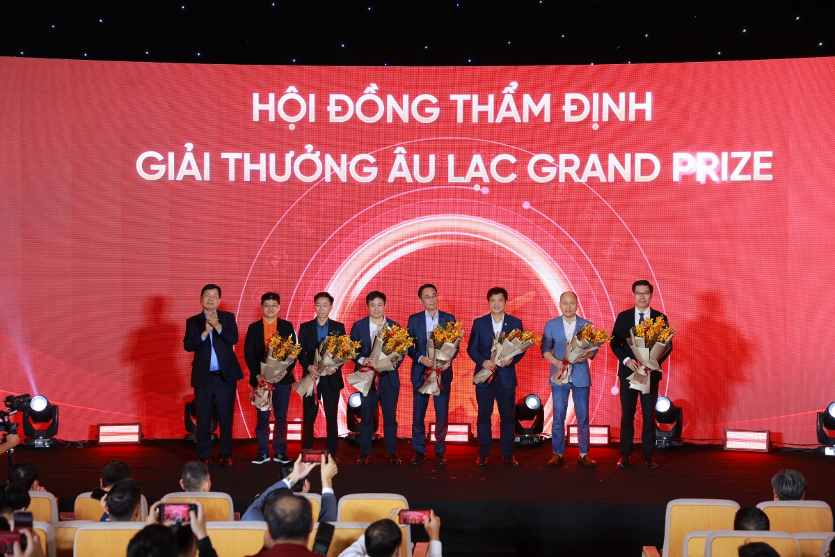 Hội đồng thẩm định giải thưởng Âu Lạc Grand Prize