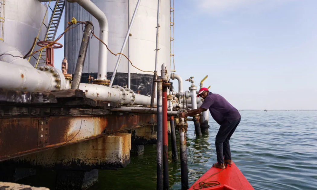 Các Big Oil Mỹ dè chừng khi nói về đầu tư vào Venezuela