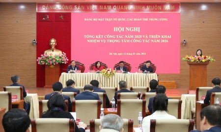 Lấy nhân dân làm trung tâm, chủ thể và mục tiêu của mọi hoạt động Mặt trận