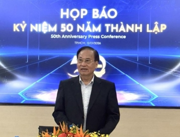 Ông Vũ Đức Giang, Chủ tịch HĐQT Tổng công ty May Việt Tiến chia sẻ tại buổi họp báo.