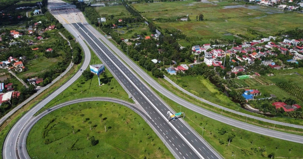 Đòn bẩy từ hạ tầng siêu kết nối (Sân bay Long Thành & Cao tốc)