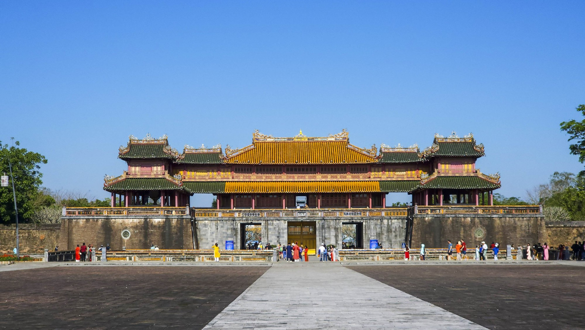 Di sản Huế đóng vai trò quan trọng trong phát triển du lịch và kinh tế địa phương.