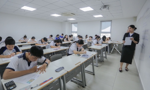 Tuyển đại học 2026: Nhiều trường bỏ phương thức xét học bạ 