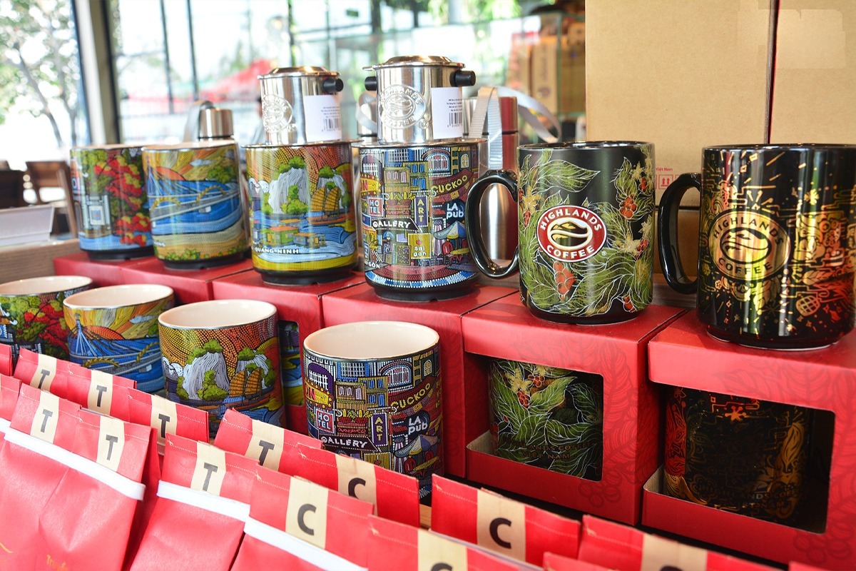 Đã có rất nhiều thương hiệu FB Việt Nam triển khai kinh doanh merchandise theo hướng bài bản.