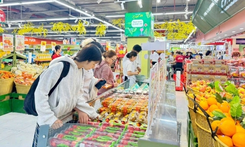 Tet shopping demand to surge 72% above annual average