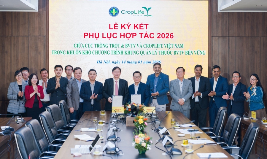 Phiên ký kết 2 hợp tác năm 2026 giữa Cục Trồng trọt và Bảo vệ thực vật và CropLife Việt Nam.