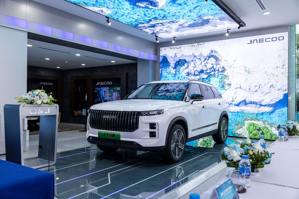 <i>Trong bối cảnh ngành công nghiệp ô tô toàn cầu đang tái cấu trúc mạnh mẽ dưới tác động của chuyển đổi năng lượng, tiêu chuẩn phát thải và thay đổi hành vi tiêu dùng, kết quả mà Omoda & Jaecoo đạt được cho thấy năng lực thích ứng đáng chú ý của một thương hiệu còn tương đối trẻ trên bản đồ ngành ô tô thế giới.</i>