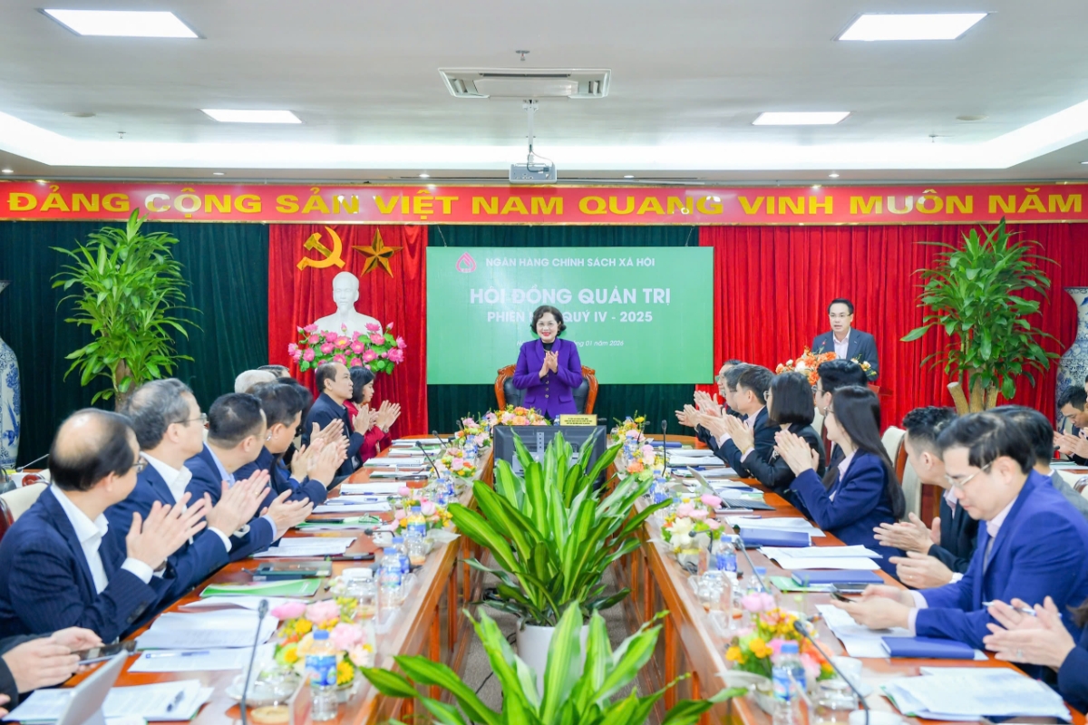 Toàn cảnh phiên họp.