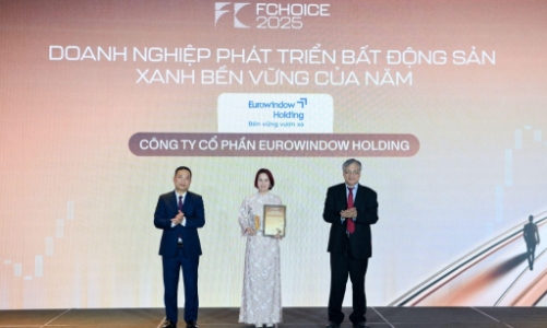 Eurowindow Holding được vinh danh “Doanh nghiệp phát triển bất động sản xanh bền vững của năm” 