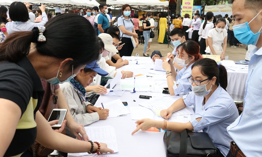 Đồng bằng sông Cửu Long: Nhu cầu tuyển dụng lao động tăng nhanh, áp lực giữ người hiện rõ