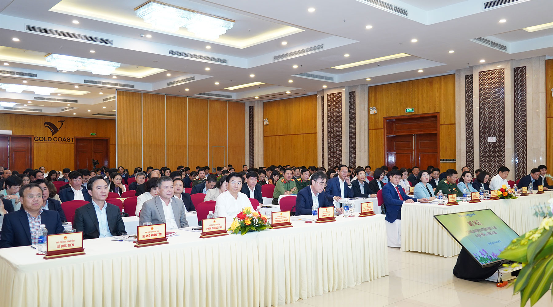 Toàn cảnh hội nghị