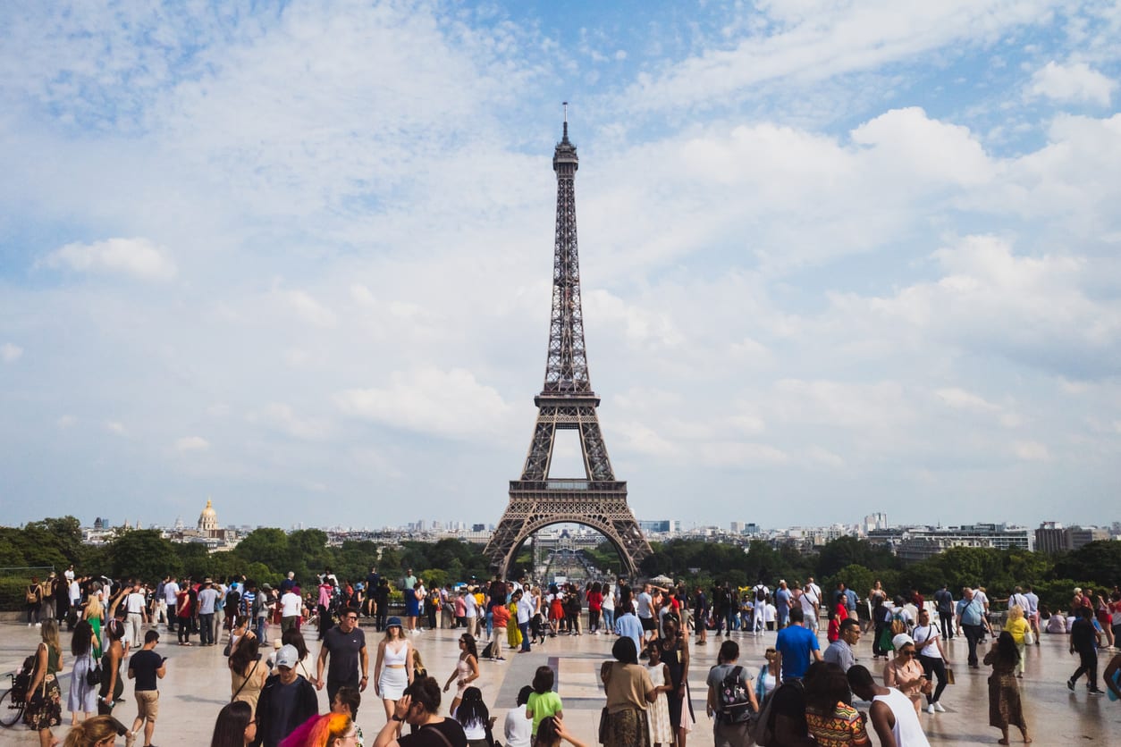 Pháp tiếp tục đà tăng trưởng, duy trì vị thế là điểm đến du lịch hàng đầu thế giới.