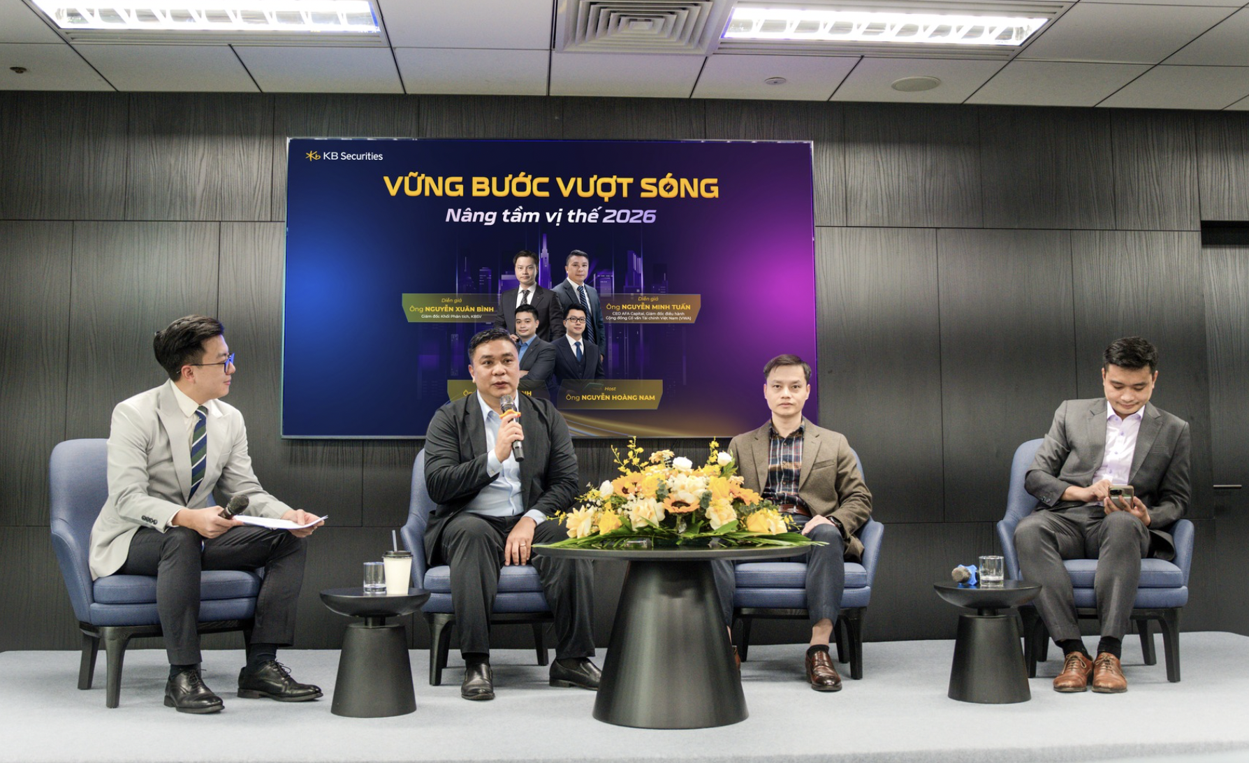 Hội thảo "Vững bước vượt sóng - nâng tầm vị thế 2026" do KBSV tổ chức. 
