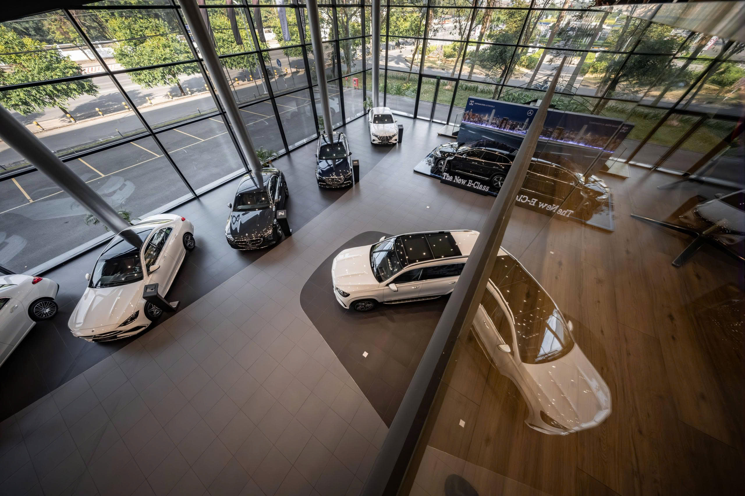 Mercedes-Benz Việt Nam mở rộng ưu đãi cho nhiều đối tượng khách hàng năm 2026