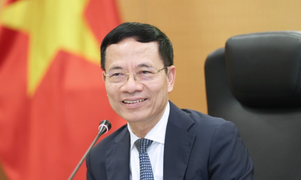 Bộ trưởng Khoa học và Công nghệ Nguyễn Mạnh Hùng.
