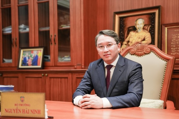 Bộ trưởng Bộ Tư pháp Nguyễn Hải Ninh.