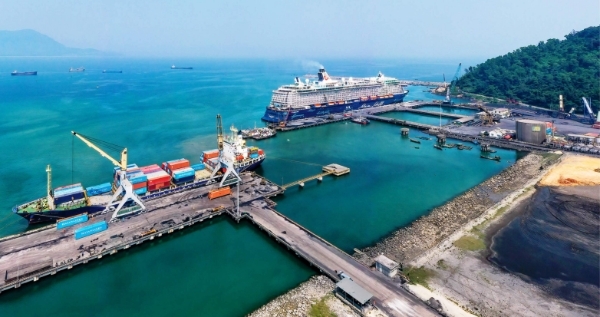 New $35 mln wharf to be built at Chan May Port in Hue