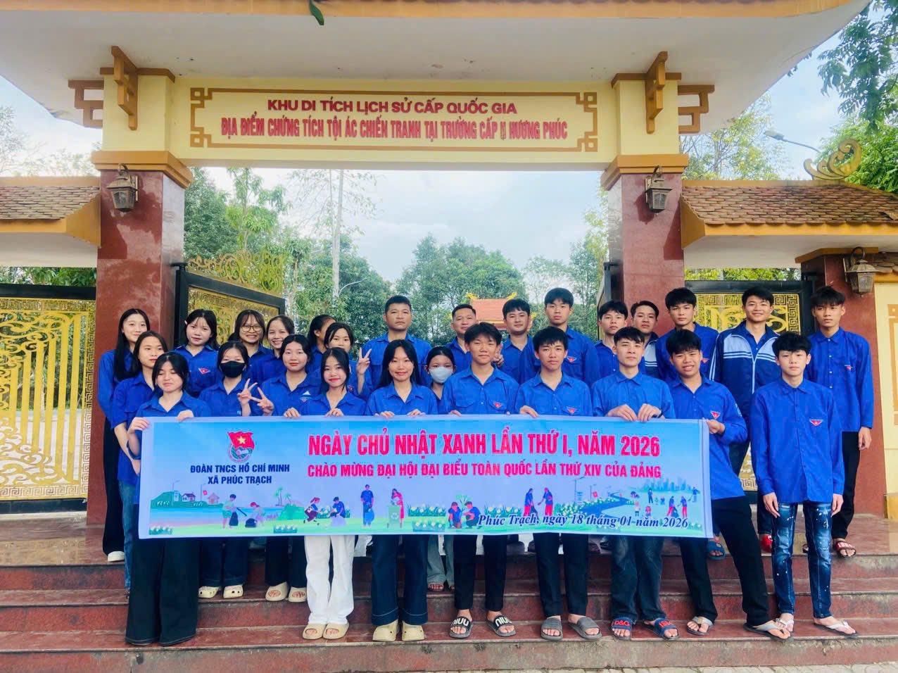Pano, khẩu hiệu tuyên truyền trong Ngày Chủ nhật xanh