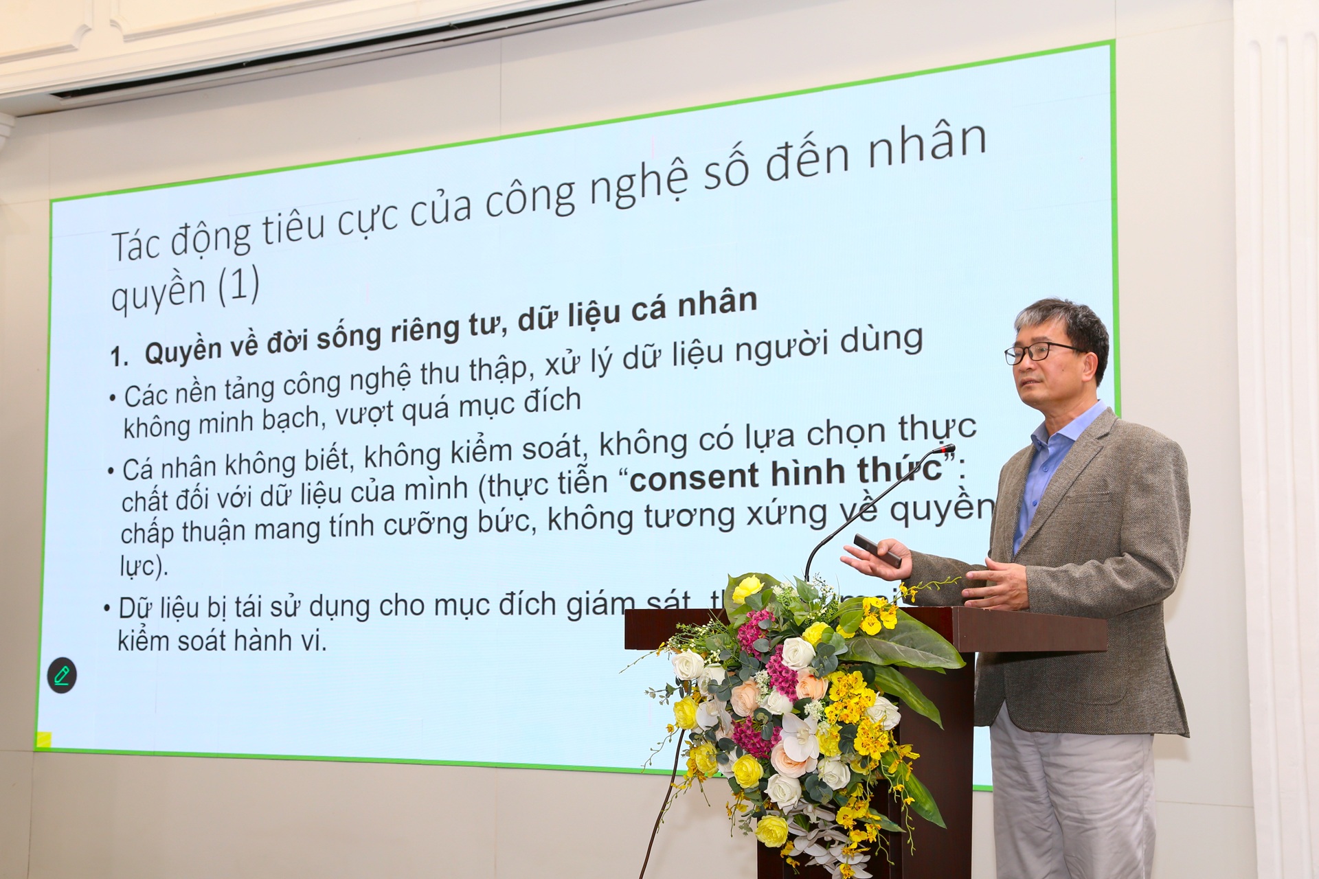 GS.TS Vũ Công Giao, Đại học Luật Hà Nội