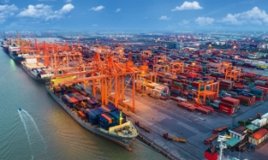 Hoàn thiện chính sách trong lĩnh vực hàng hải và giao thông đường thủy