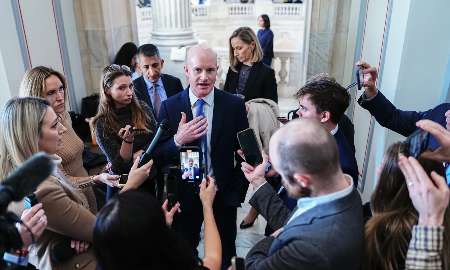 Brian Armstrong, giám đốc điều hành của Coinbase Global.