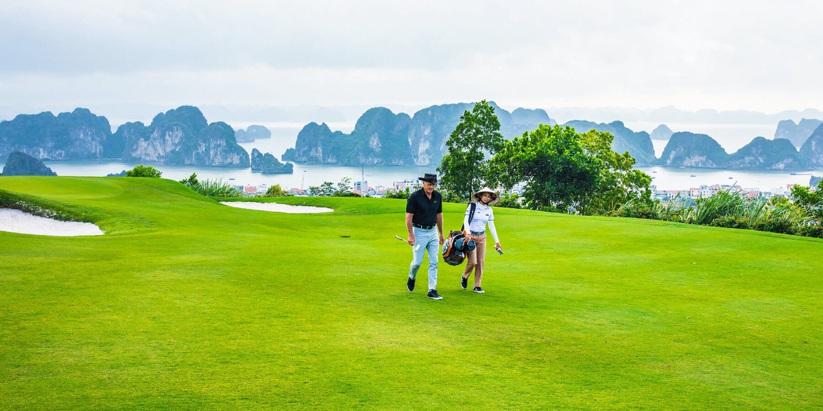 Việt Nam 2 lần đạt danh hiệu "Điểm đến golf tốt nhất thế giới".