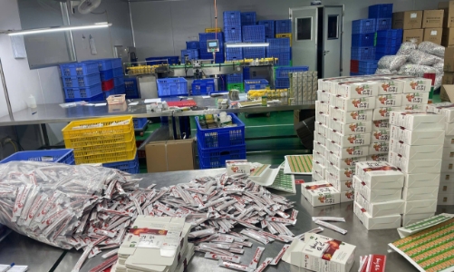 Triệt phá đường dây sản xuất, buôn bán thực phẩm chức năng giả quy mô lớn