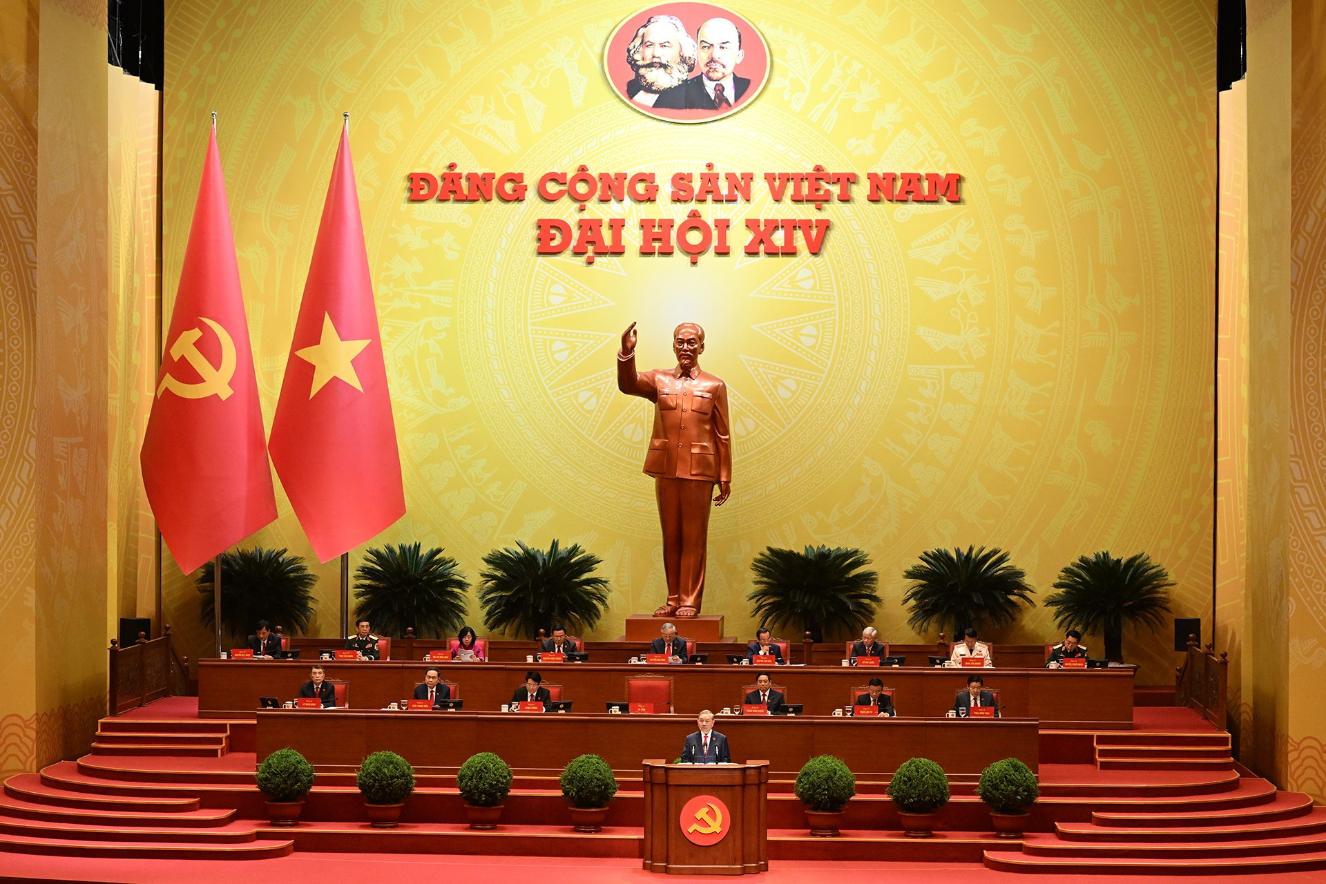 Khai mạc trọng thể Đại hội đại biểu toàn quốc lần thứ XIV của Đảng.
