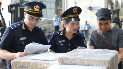 Green line customs declaration rate reaching 70%