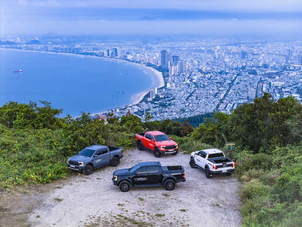 Ford Việt Nam lập kỷ lục doanh số 50.450 xe trong năm 2025