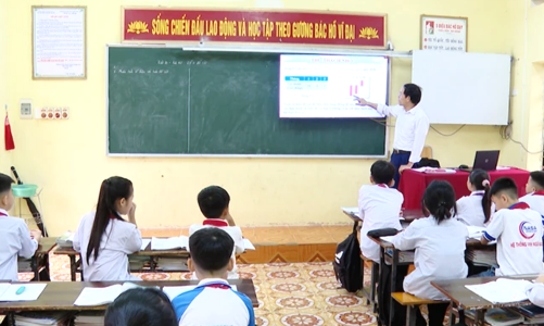 Hành trình số hóa tại các lớp học vùng cao